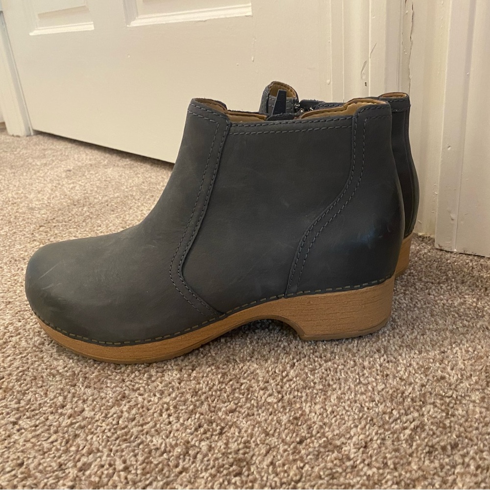 Dansko Blue Leather Booties Size 38